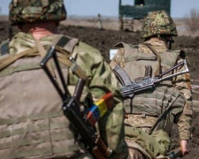 В результате обстрела в Донбассе погиб украинский военный