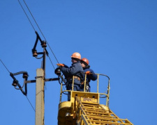 В Мариуполе восстановили поврежденное штормом энергоснабжение