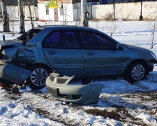 В Мариуполе водитель создал аварийную ситуацию и скрылся с места ДТП