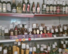 В Мариуполе без разрешения торгуют алкоголем и сигаретами