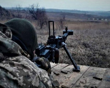 Под Мариуполем семь поселков в зоне огня: погиб украинский военный