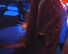 Автомобиль сбил женщину на пешеходном переходе в центре Мариуполя (ДОПОЛНЕНО)