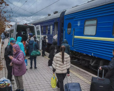Евакуаційний потяг з Донеччини – як зареєструватися та виїхати до безпечних регіонів у грудні