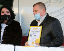 Фонд Рината Ахметова передал два современных аппарата ИВЛ областной детской больнице в Лисичанске