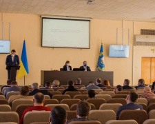 Утверждение бюджета и получение социальных услуг: в Мариуполе состоялась сессия районного совета