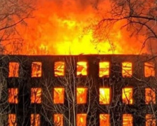 Пожар в заброшенном доме забрал жизнь мариупольца