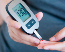 Хворим на цукровий діабет українцям тест-смужки для глюкометрів видаватимуть безоплатно