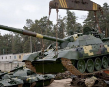 Украинских военных вооружают улучшенными танками (ФОТО)