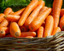 В Україні різко впали ціни на моркву - що прогнозують експерти