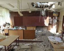 Из-за боевых действий в Донецкой области прекратили работу десять школ