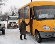 Жителей прифронтовых сел будет возить бесплатный автобус (ВИДЕО)