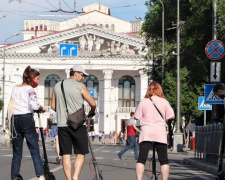 Центр Мариуполя станет пешеходным в выходные: как будет курсировать транспорт?