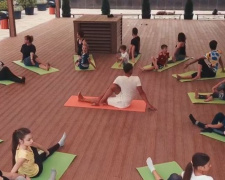 На террасе «Мультицентра» в Мариуполе пройдет фестиваль йоги (ВИДЕО)