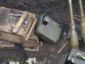 Опубликовано видео о мощном обстреле морпехов под Мариуполем. Четыре человека ранены (ВИДЕО)