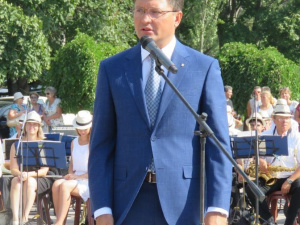 До конца года у мариупольских коммунальников значительно вырастет зарплата, - Бойченко