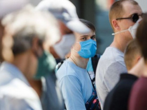 В Украине коронавирус выявили еще у 836 человек