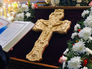 Мариупольские православные празднуют Воздвижение Креста Господня (ОНЛАЙН) 