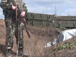 В сети появилось видео о снайперской войне и провокации у Чермалыка (ВИДЕО)