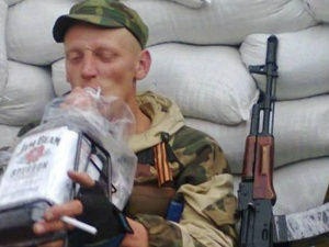 Разведка: В Донбассе ввели штрафы для наркозависимых военнослужащих «ЛНР»