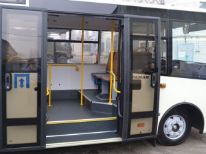 Мариупольский перевозчик пустил на маршрут новый автобус (ФОТО)