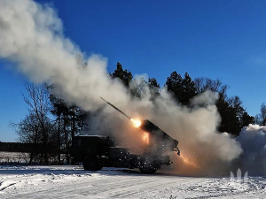 Росіяни максимально зосереджуються на перерізанні єдиної дороги в Авдіївку – ситуація та карта