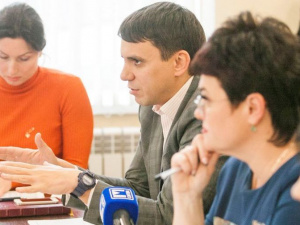 В Мариуполе 7 школ обзаведутся новыми спортивными площадками (ФОТО) 