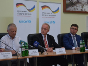 Следующие четыре года ЮНИСЕФ и GIZ продолжат сотрудничество с Мариуполем (ФОТО)