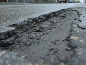 Укравтодор проведет масштабный ремонт трассы "Мариуполь-Новая Каховка" (ФОТО)