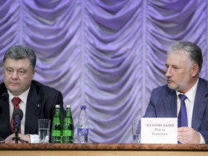   По желанию Президента: стало известно, когда Порошенко решил уволить Жебривского