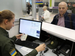 Украина может запретить въезд для иностранцев из стран «красной зоны»