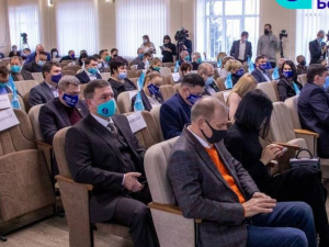 Депутаты Блока Вадима Бойченко поддержали принятие рекордного бюджета развития Мариуполя-2021