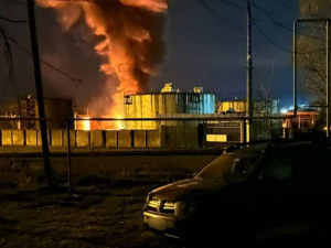 Нафтобаза окупантів була знищена в Луганську