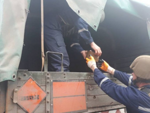 Десятки боеприпасов обнаружили вблизи логистического центра в Донецкой области (ФОТО)