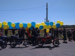 На Донетчине в оккупированные города запустили украинский флаг-рекордсмен (ФОТО+ВИДЕО)