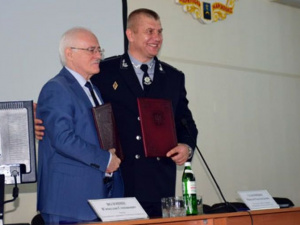 Полиция Донецкой области и ПГТУ в Мариуполе подписали соглашение о совместных проектах (ФОТО+ВИДЕО) 