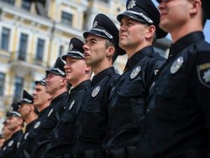 Украинским правоохранителям повысят зарплаты благодаря успешной спецоперации