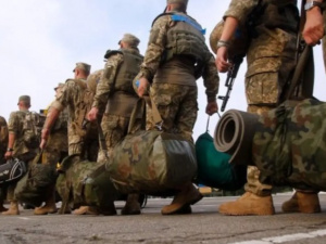 Чи заберуть на фронт після 50: що каже адвокатка та військкомат