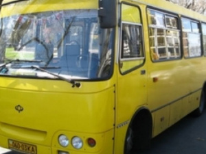 «Безопасные» реалии маршрутного такси в Мариуполе (ФОТО)