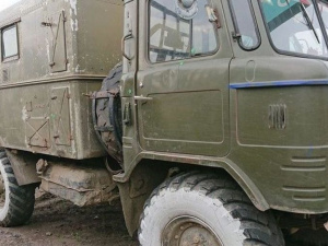 Боевики обстреляли украинский грузовик в Донбассе. Есть погибший и раненые