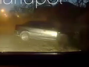 В Мариуполе пьяный водитель-беглец пытался откупиться от патрульных (ВИДЕО)