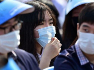 В Китае 36 человек вылечили от смертельного коронавируса
