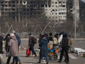 Діти замерзають: у Маріуполі окупанти провалили початок опалювального сезону, подробиці