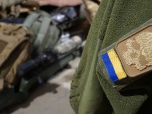 В Киев привезли 35 тел погибших военных из Мариуполя