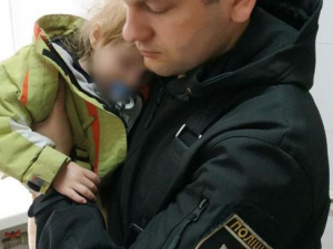 С начала года в Донецкой области забрали от родителей 65 детей. В Мариуполе проверили более 100 семей (ФОТО)