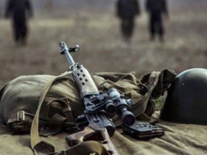 Поселки под Мариуполем попали под обстрел: ранены 10 бойцов