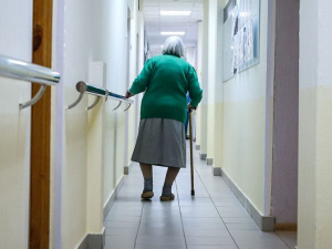 В Донецкой области инспекторы проверяют отели и дома для пожилых людей