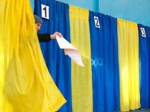 Выборы по-новому: за депутатов Мариупольского районного совета будут голосовать жители пяти ОТГ, а старост будут назначать