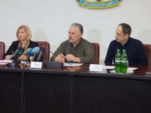 Боевики перестали допускать волонтеров в места содержания пленных, – Геращенко