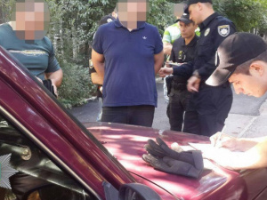 Бывший милиционер с фальшивым удостоверением задержан в Мариуполе пьяным за рулем (ФОТО)
