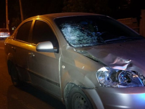 В Мариуполе девушку сбила машина на пешеходном переходе